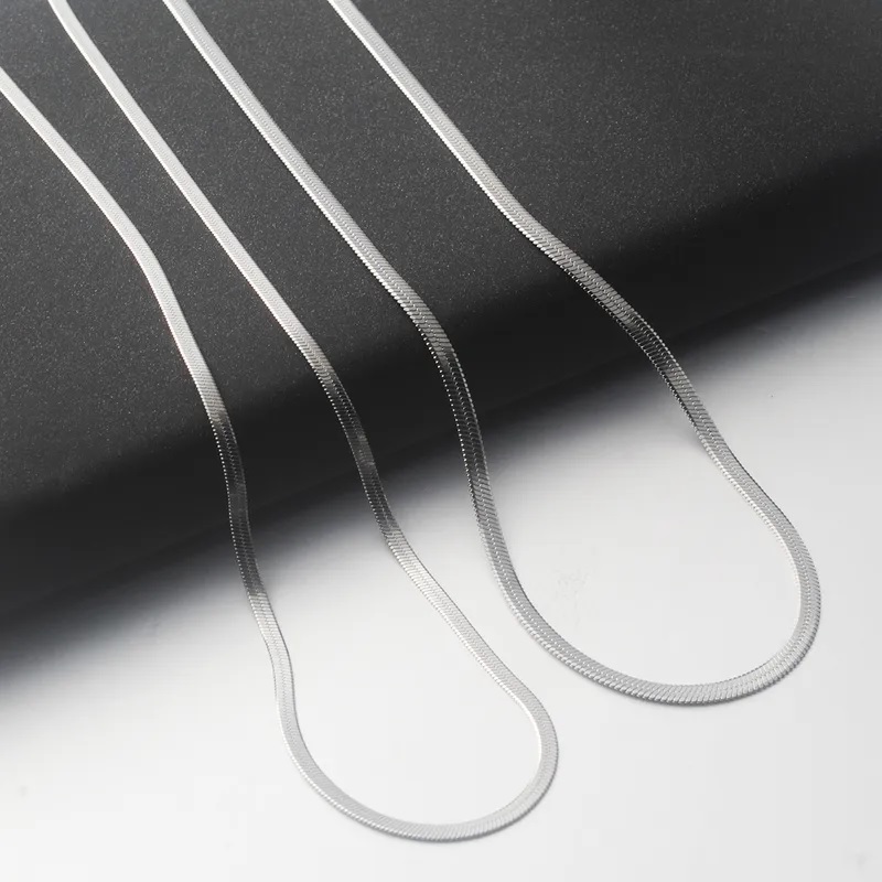 GL-34675 Kette - Silber / 45cm / 4mm