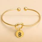 B / Gold